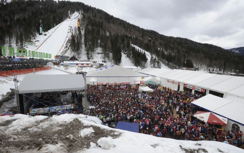 planica otroci.jpg
