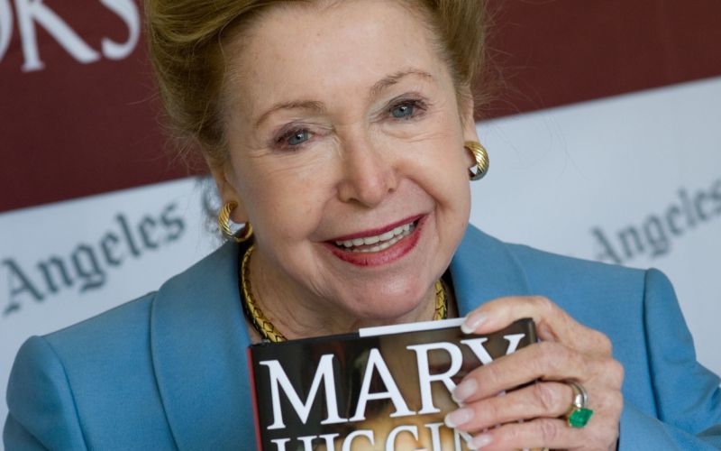 Mary Higgins Clark.jpg