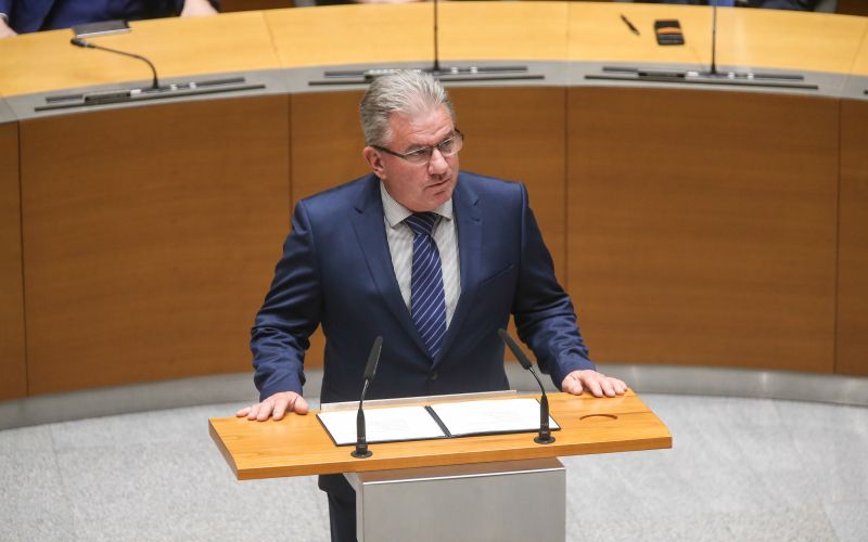Andrej Vizjak.jpg