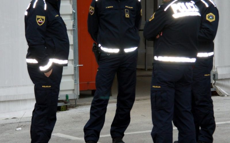_policija__1_.jpg