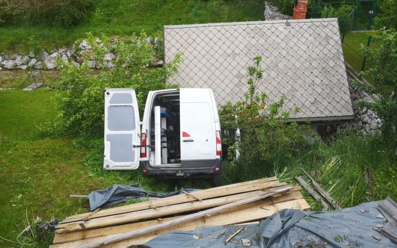 kombi, ribnica.png