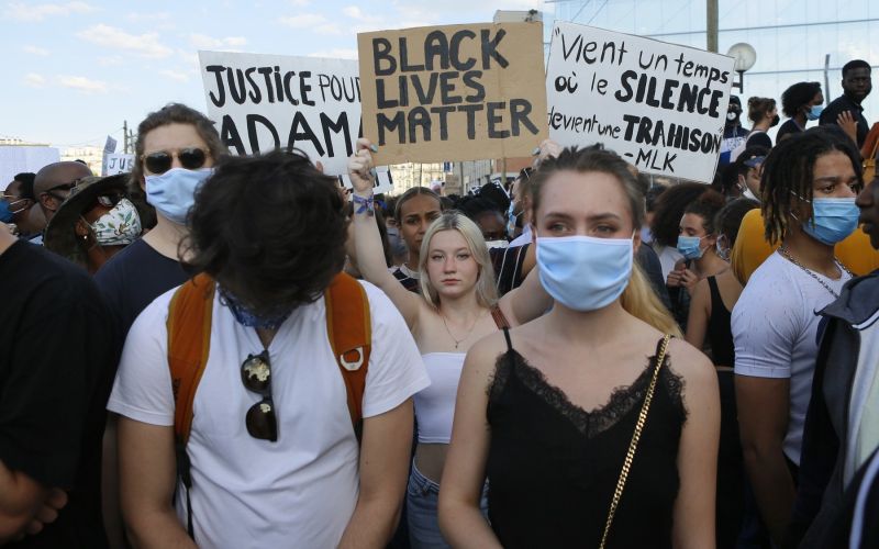 pariz, protest, adama traore, george floyd.jpg