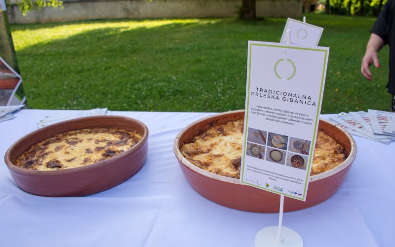 prleška-gibanica, podelitev