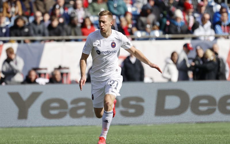 robert beric 20 chicago pm