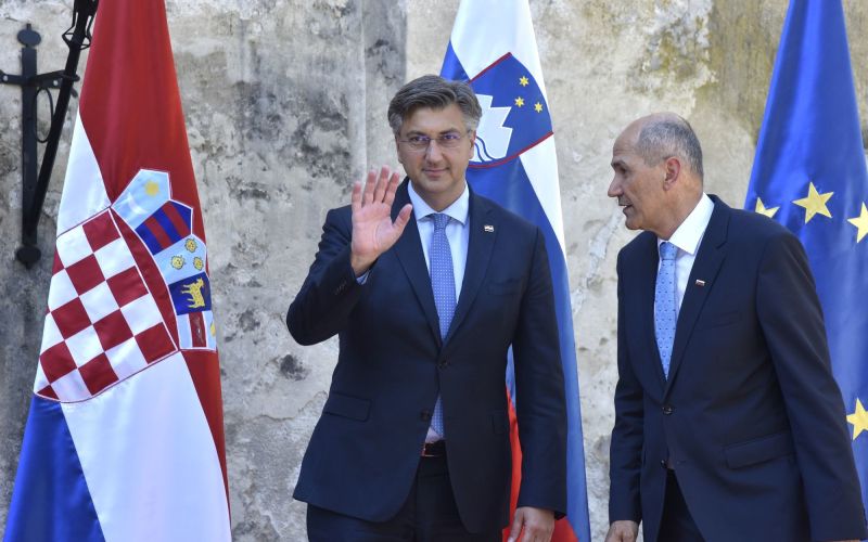 jansa plenkovic otocec bobo1.jpg