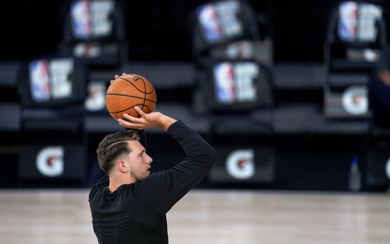 doncic phoenix.JPG
