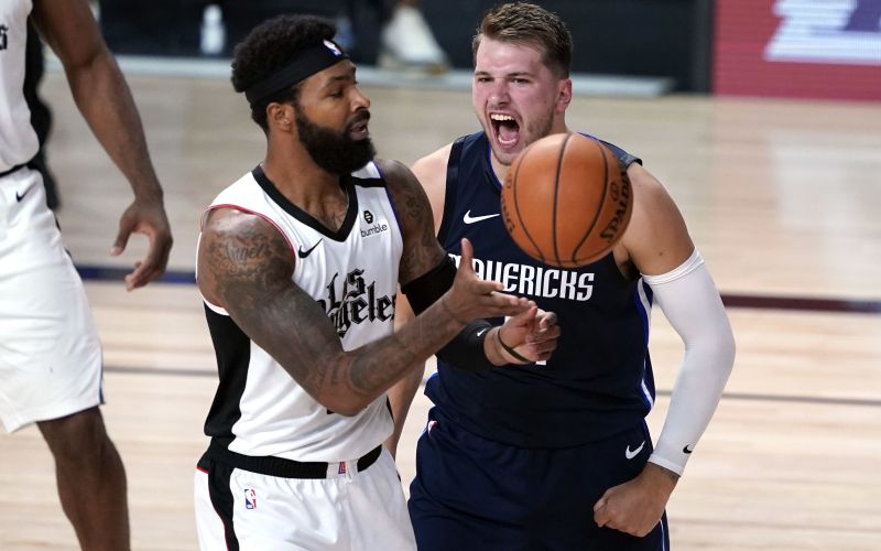 luka doncic clippers dallas re.JPG