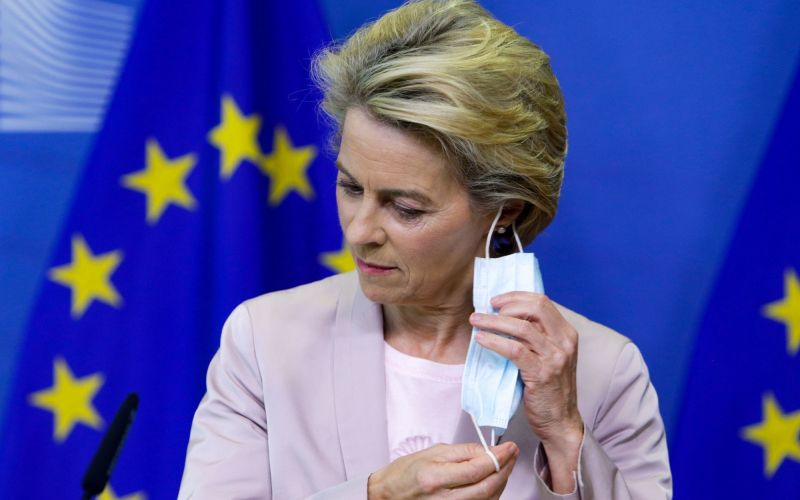 ursula von der leyen re.jpg