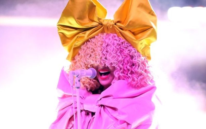 sia.jpg