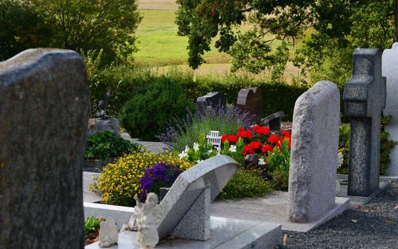 graves_pokopalisca.jpg
