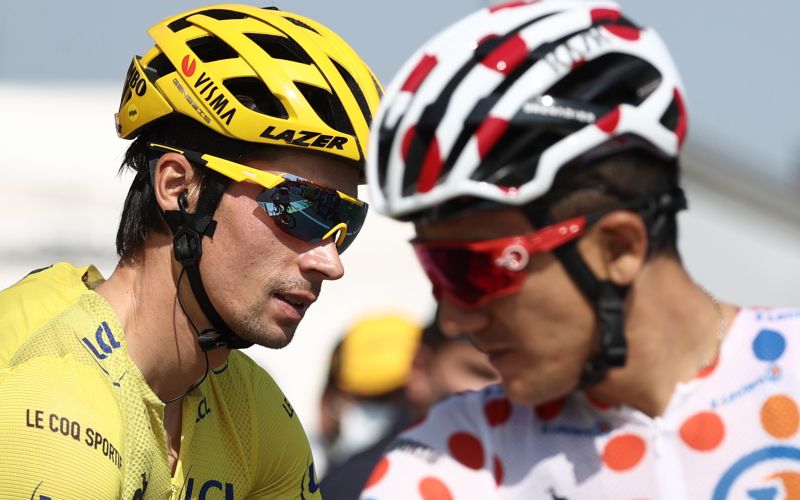roglic carapaz.jpg