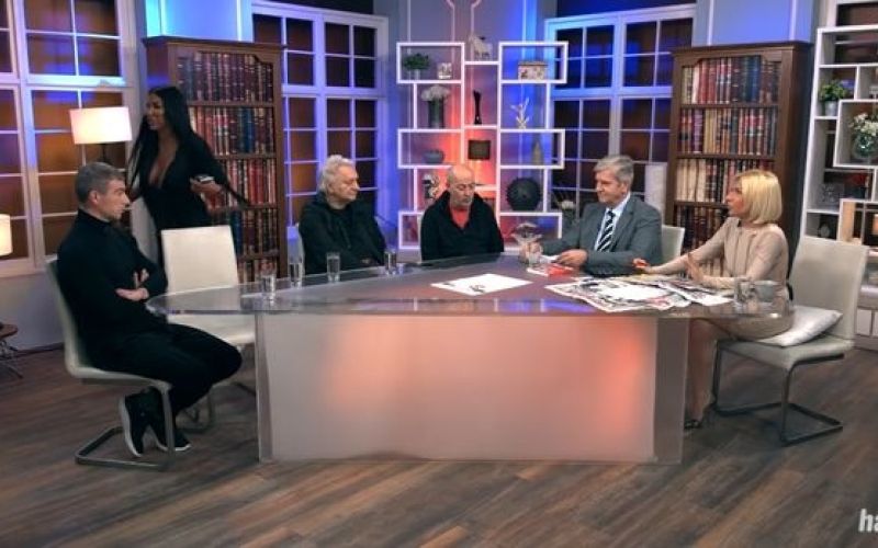 Tijana Ajfon zapušča studio 1.jpg
