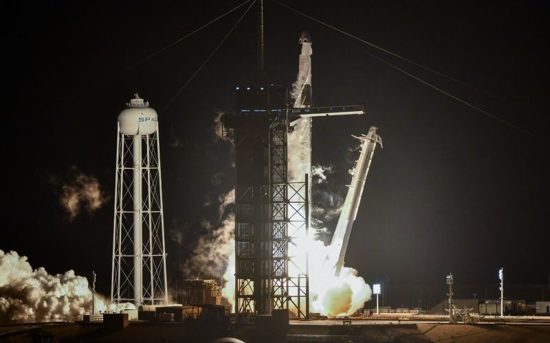 space-x-izstrelitev-16.-11.-2020