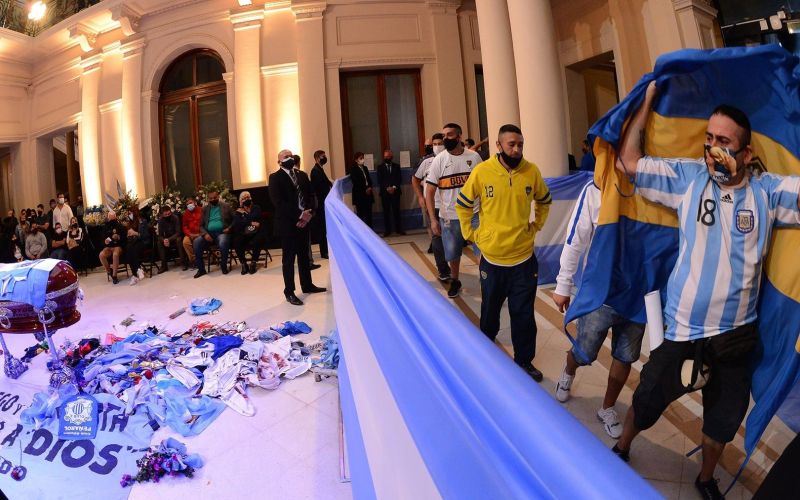 maradona pogreb 2.jpg