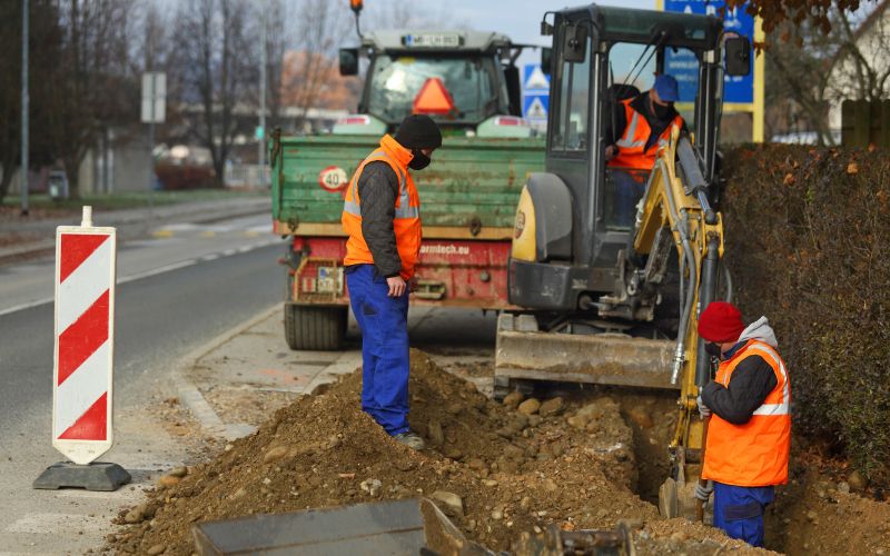 gradbišče, delavci, malica