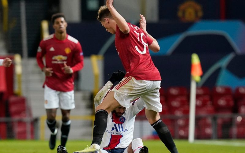 Scott McTominay neymar pm.jpg