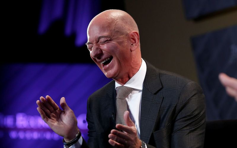 jeff bezos re.jpg