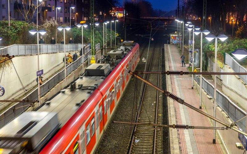 Železniška postaja, essen