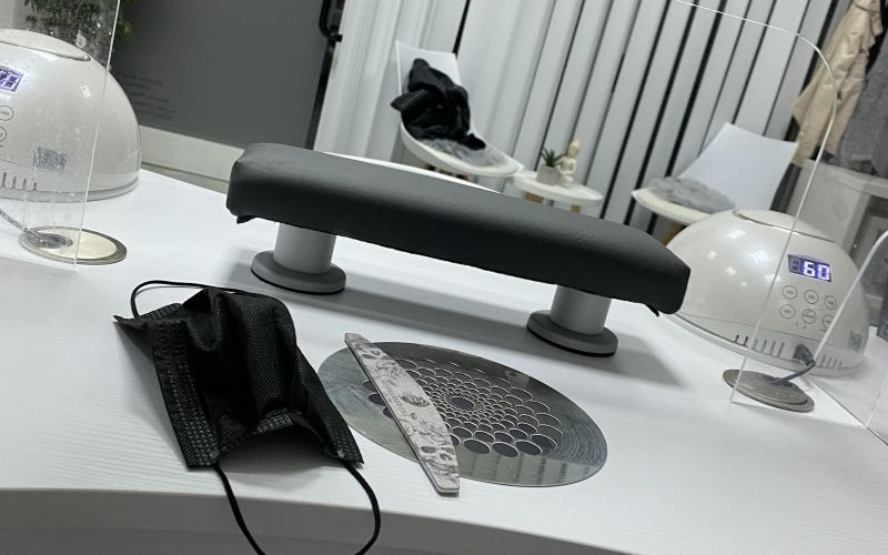 kozmetični salon, nohtni studio
