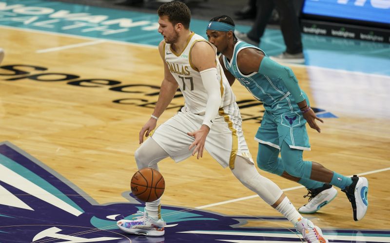 luka doncic dallas charlotte pm.jpg