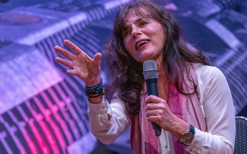 Mira Furlan