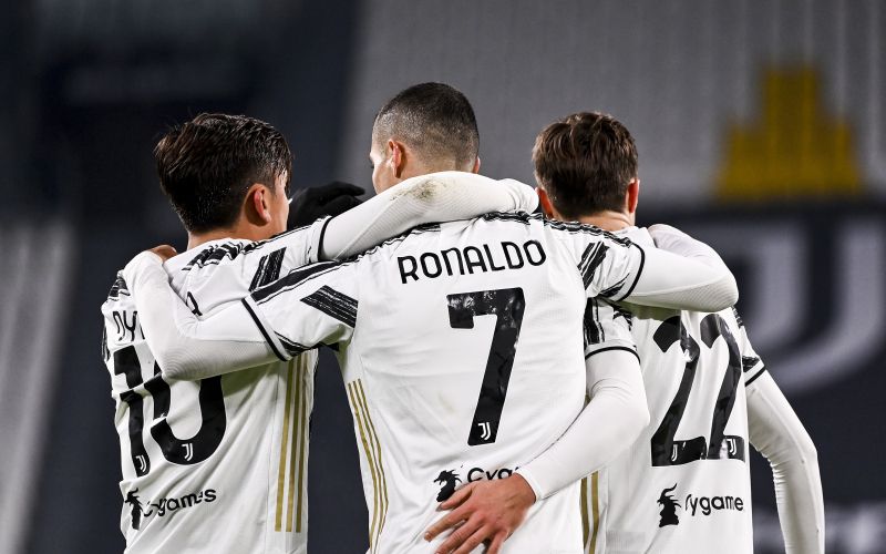 dybala ronaldo profi.jpg