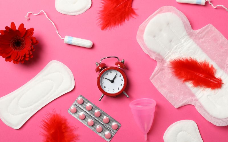 MENSTRUACIJA, HORMONI