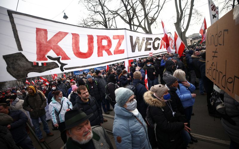 dunaj, protest, protikoronski-ukrepi