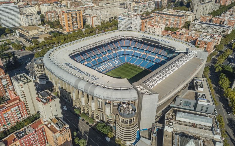 real santiago bernabeu.jpg