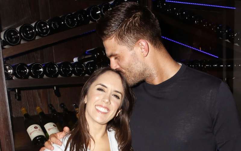 Aljaž Škorjanec, Janette Manrara.jpg