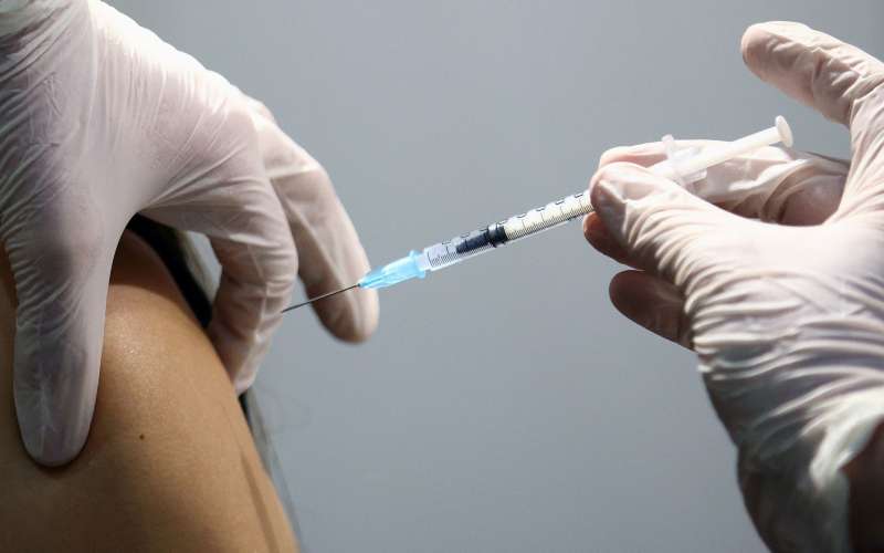 2021-02-07T192823Z_903572566_RC2VNL994WB1_RTRMADP_3_HEALTH-CORONAVIRUS-AUSTRIA-VACCINES.JPG