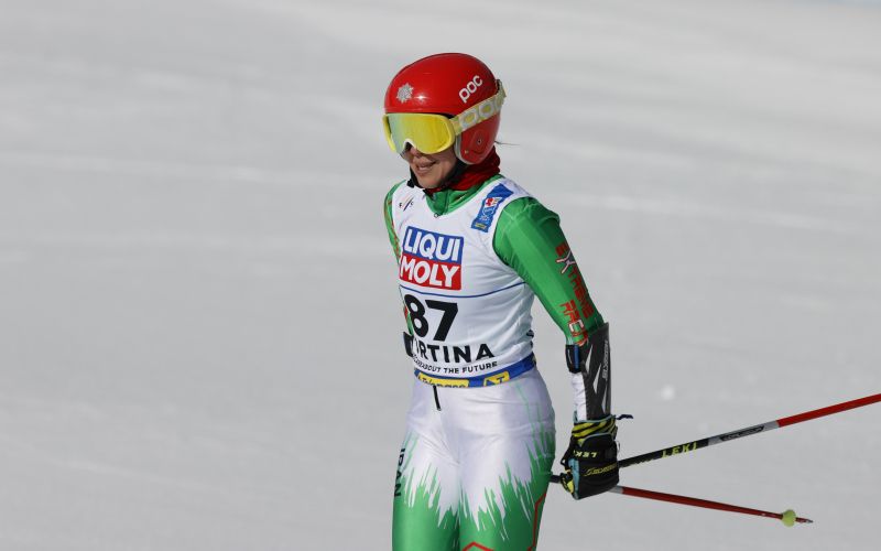 abbasi cortina re.JPG