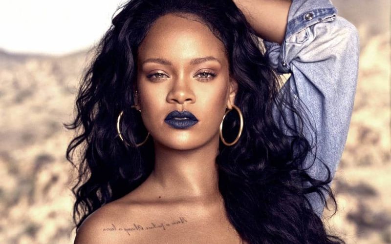 Rihanna 2.jpg