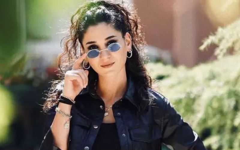 sitare-akbaş