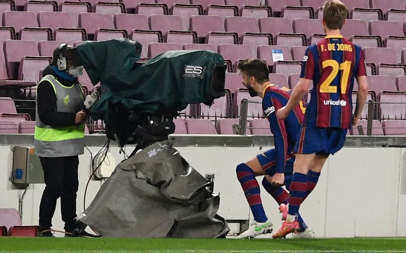 pique barcelona.jpg