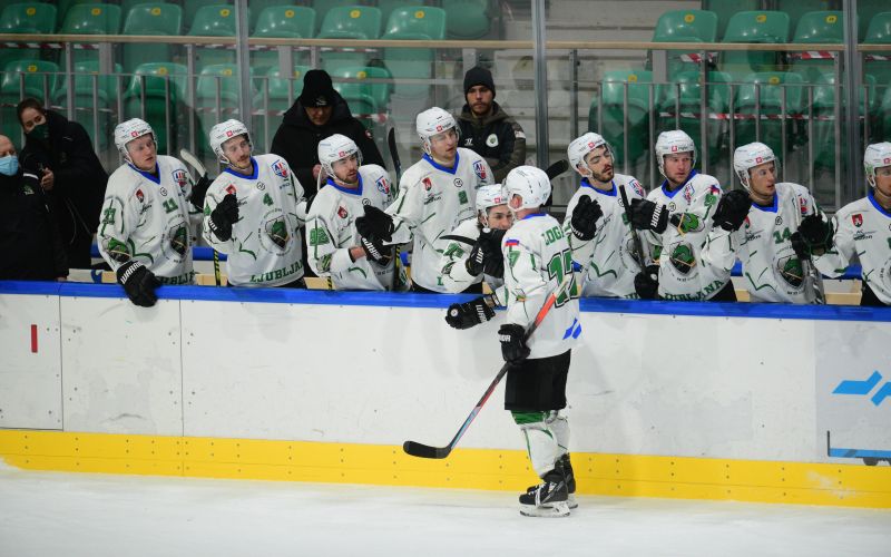 hokej olimpija.JPG