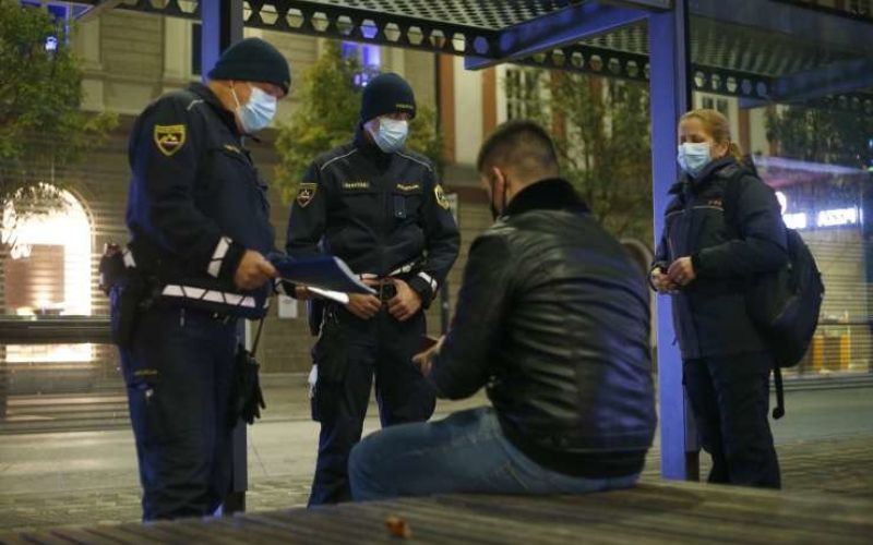policijska_ura_bobo.jpg