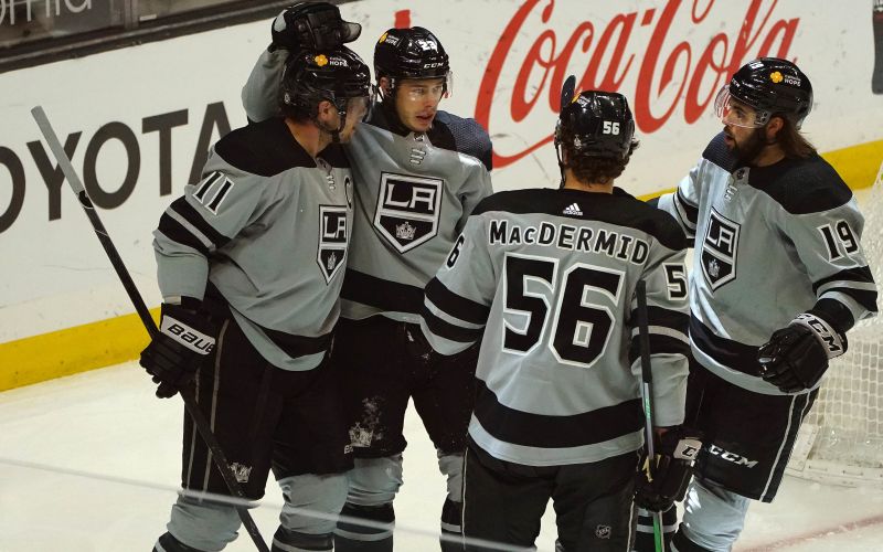 LA Kings.jpg