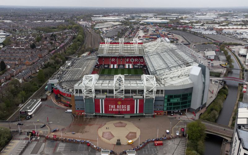 old trafford.jpg