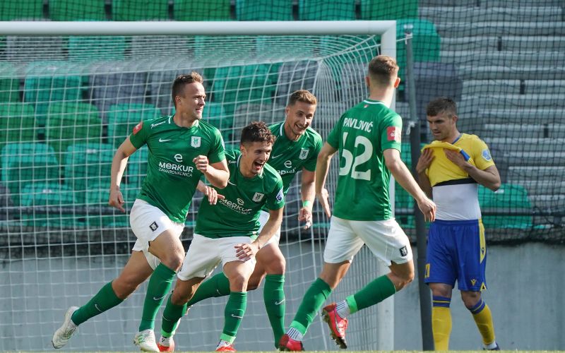 712-4-olimpija.JPG