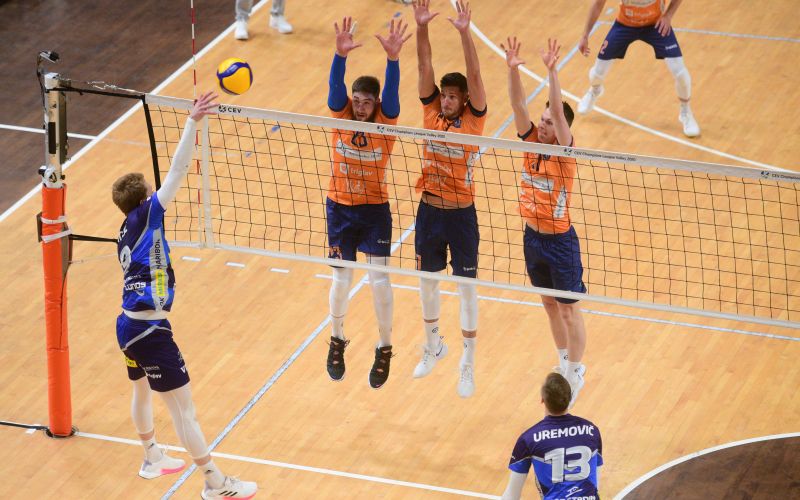 maribor ach volley mm.JPG