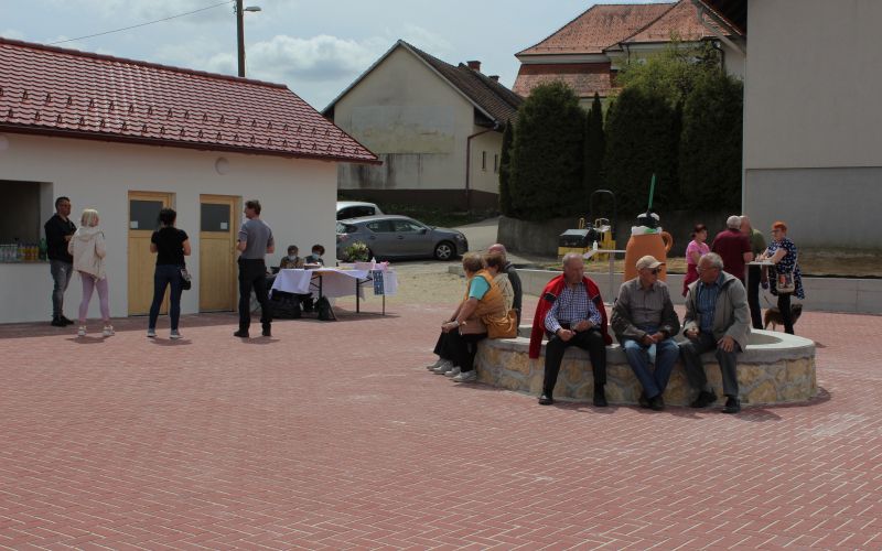 vinska-fontana, kapela