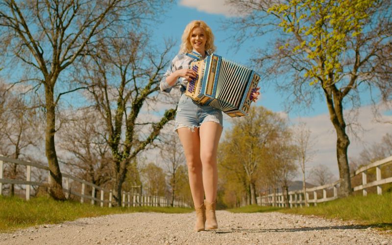 Darja Gajšek.jpg