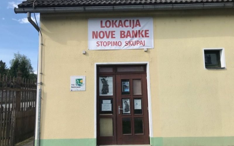 s_banka1.jpg