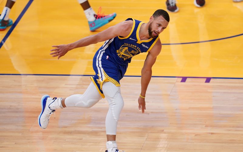 stephen curry.JPG