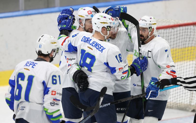 slovenija hokej.JPG