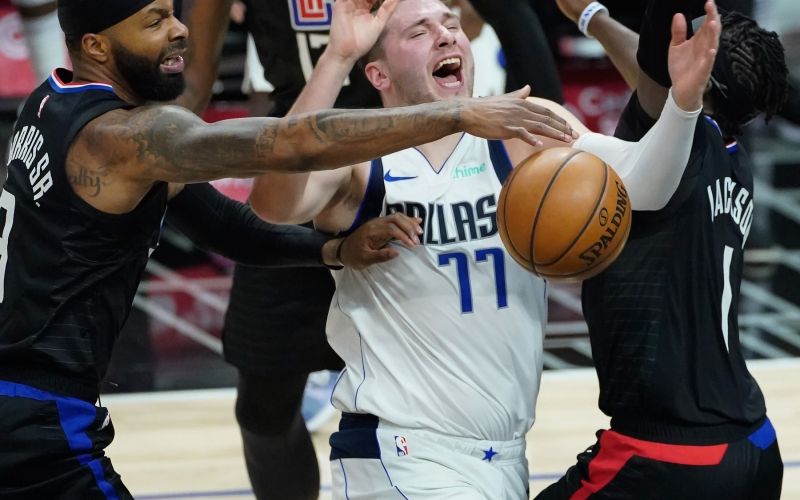 doncic morris.jpg