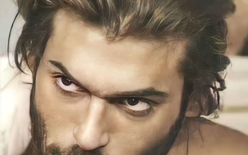 Can Yaman (2).jpg