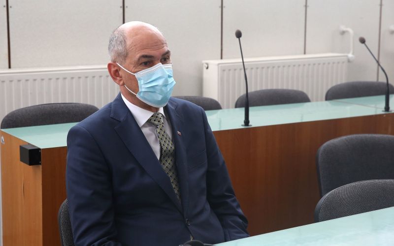 janez jansa sodisce bobo.JPG