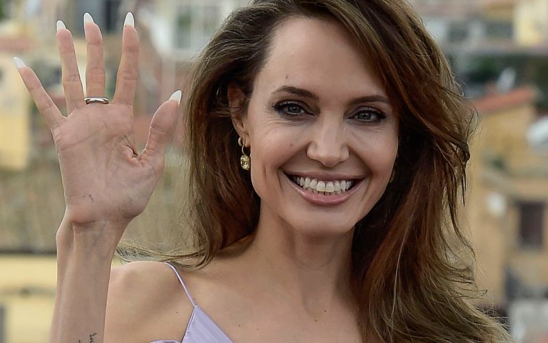 angelina jolie